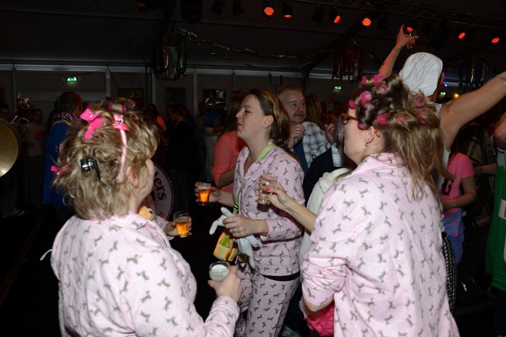 ../Images/Fruhshoppen 2015 200.jpg